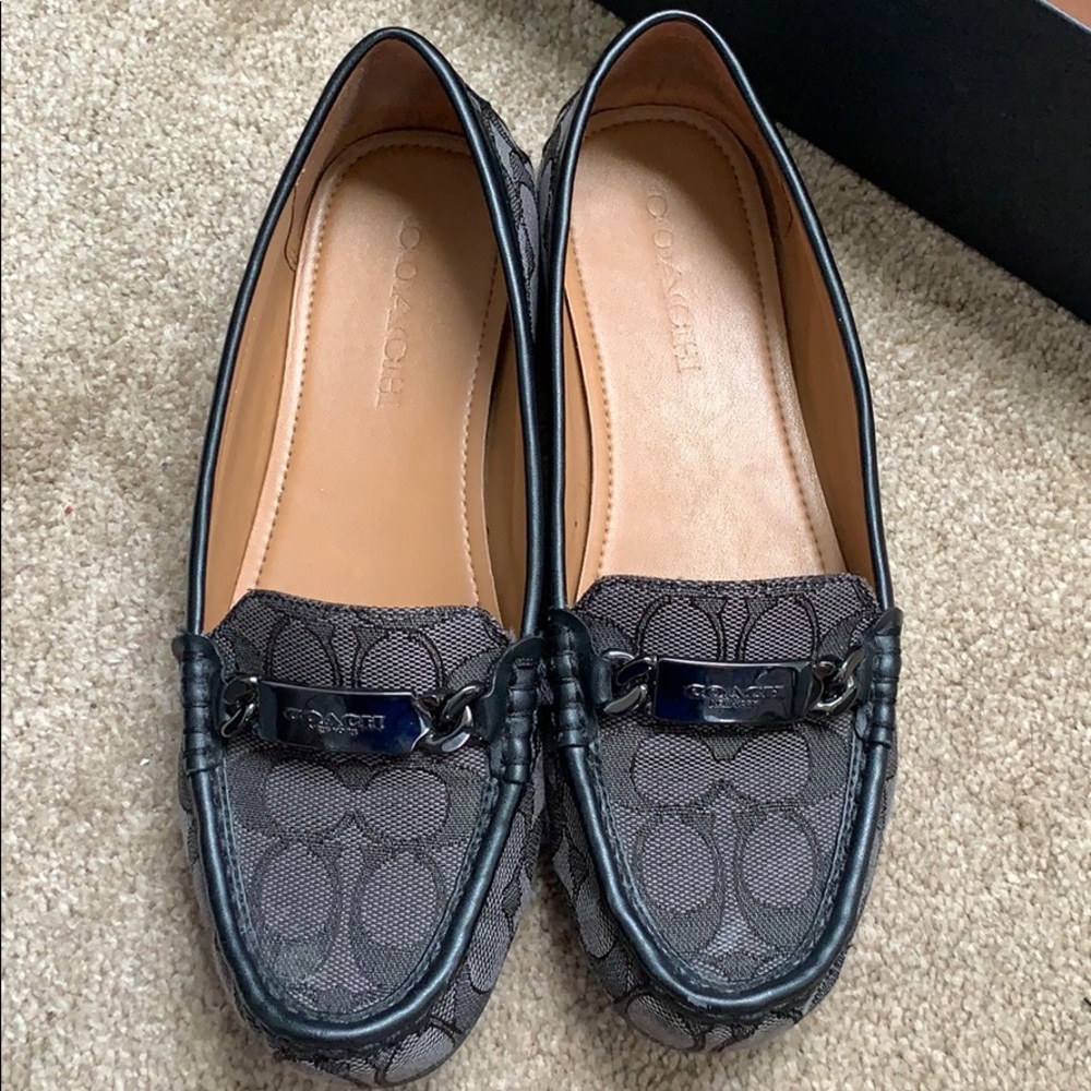 Used-Coach Olive Outline Sig C Jacqrd Loafers